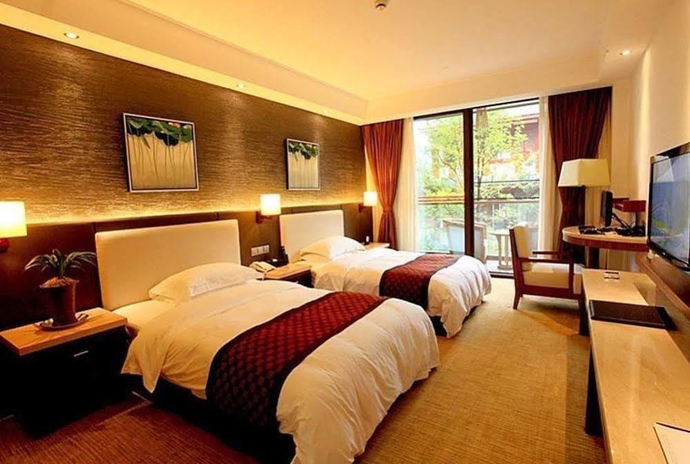 Qingchengshan Huifeng Hotel Jiezi Ancient Town Bagian luar foto